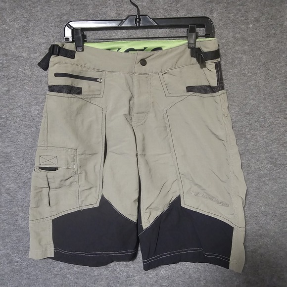 Sugoi Men's Cycling Shorts Medium Vtg Y2K Cargo Hook And Loop Pockets - Picture 1 of 9